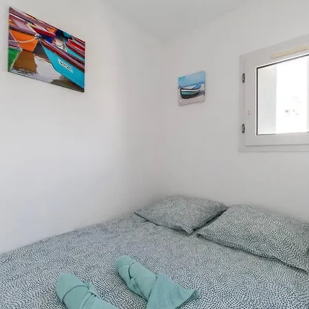 Appartement Le Jamaique * Clim * Terrasse * A 10 Min La Grande Motte